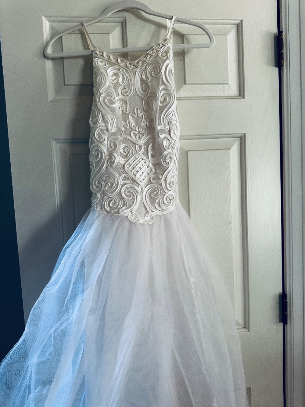 Wedding Dress and Veils size US 10